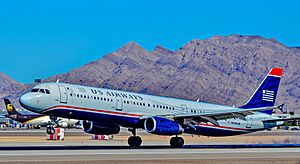 N544UW American Airlines 2011 Airbus A321-231 - cn 4847 (US Airways) (22451961135)