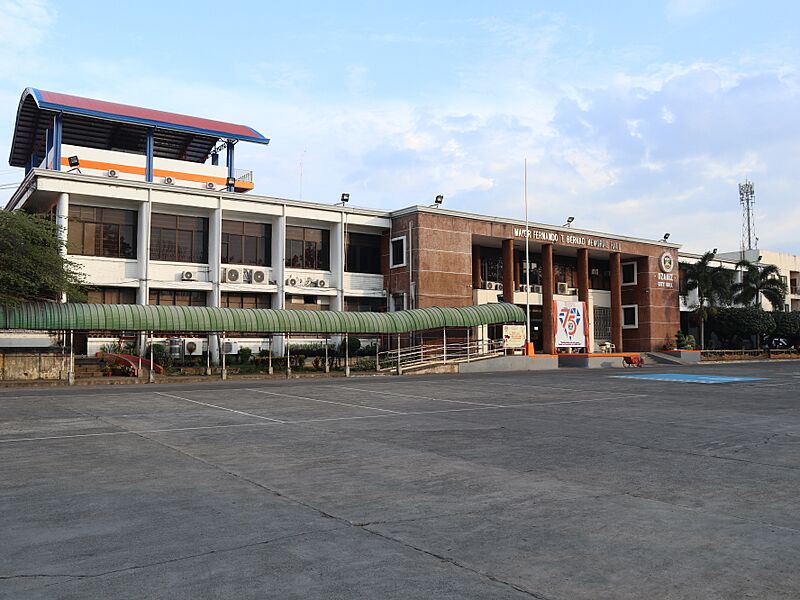 Ozamiz City Hall side view (Bernard Avenue, Ozamiz, Misamis Occidental; 10-16-2023)
