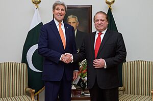 Pakistani Prime Minister Sharif Shakes Hands With Secretary Kerry Before Bilateral Meeting in Islamabad