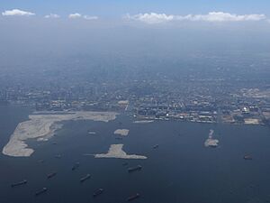Pasay Bay City, CCP Complex, MOA from air (Pasay; 04-17-2024)
