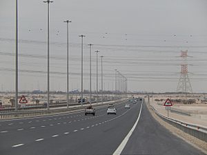 Qatar, Dukhan Highway