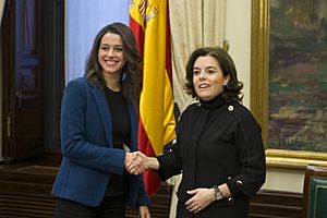 Sáenz de Santamaría se reúne con Inés Arrimadas, portavoz de Ciudadanos en el Parlamento de Cataluña