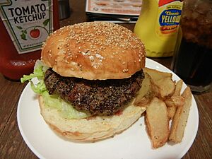 YOKOSUKA-NAVY-BURGER-TSUNAMI