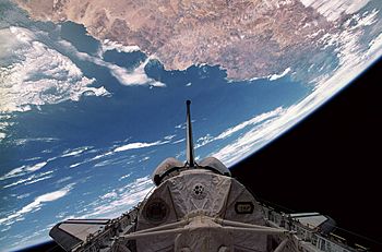 Columbia with Spacelab Module LM1.jpg