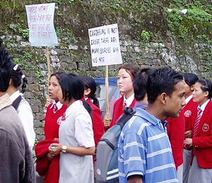 Darjeeling India march for increased water supply May 10 2007