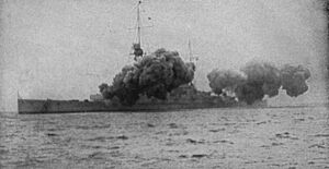 Derfflinger firing full salvo
