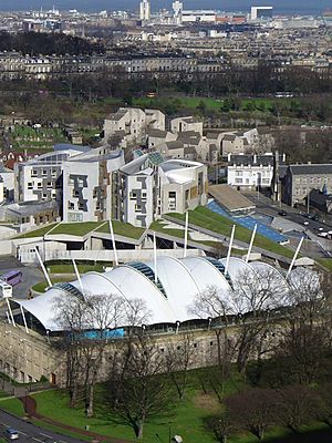 Dynamic Earth from the Radical Road - geograph.org.uk - 925385