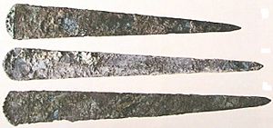 Fig. 18 Le spade Sant Iroxi in rame arsenicato