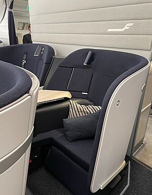 Finnair business class Airbus A350