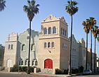 First Calvary Baptist Church, Los Angeles (cropped).JPG