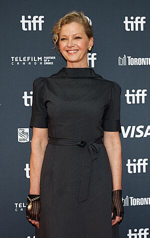 Gretchen Mol at the 2024 Toronto International Film Festival (cropped)
