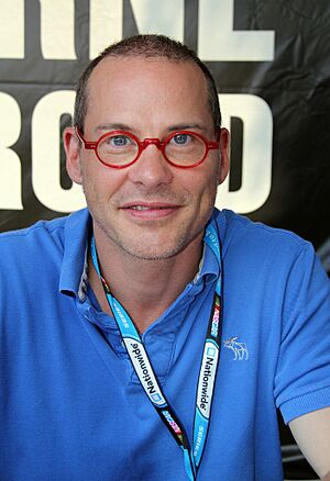 Jacques Villeneuve August 2011.jpg