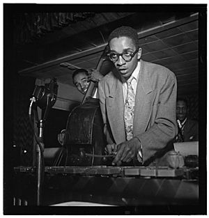 Milt Jackson and Ray Brown, New York, between 1946 and 1948 (William P. Gottlieb 04461)