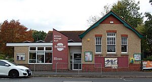 Milton Village Hall (former Congregational Chapel), Milton Road, Milton, Portsmouth (October 2017) (3)