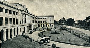Old St La Salle Hall