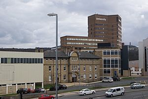 Queensgate and the University of Huddersfield (April 2010) 001