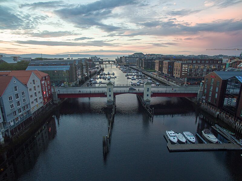 Trondheim-Drone-20160722-009