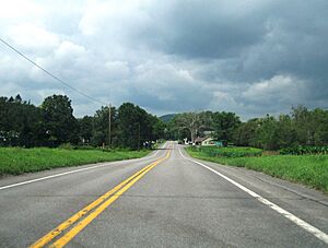 Hamlet of Warren within the town along US 20 westbound