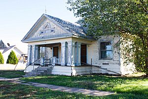 610 East Oliver1 (1 of 1)