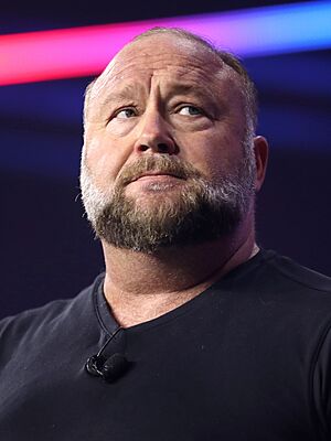 Alex Jones by Gage Skidmore.jpg