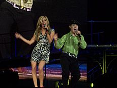 Ashley Tisdale and Lucas Grabeel 8