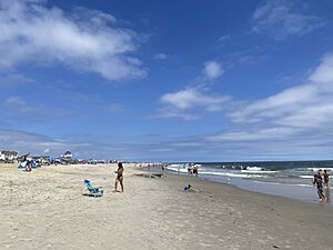 Belmar beach looking north at 13th Avenue