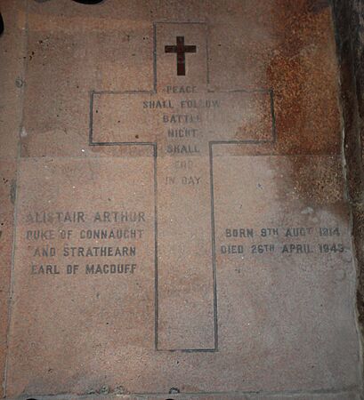 Braemar, Mar Lodge Estate, St Ninian's Chapel - floor slab 05