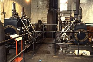 Coldharbour Mill steam engine - geograph.org.uk - 682088