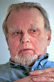 Czeslaw Milosz 3 ap (cropped)