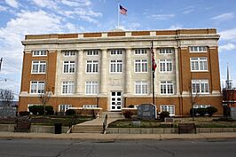 Conway County Courthouse