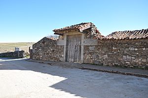Traditional door in Gallegos de Sobrinos