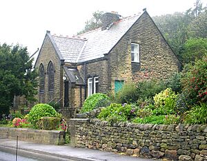 Hawksworth Methodist Church - Main Street - geograph.org.uk - 996519