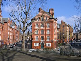 Hurley House, Bethnal Green, E2 - geograph.org.uk - 141920