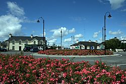 The roundabout at Knock