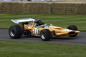 McLaren M14A at Goodwood FOS 2012.jpg
