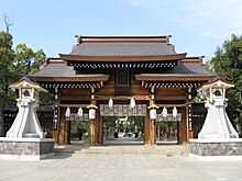 Minatogawa-jinja shinmon