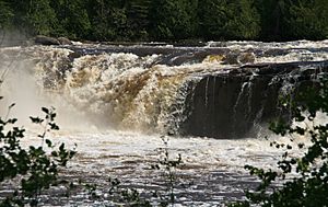 Pigeon River Middle Falls