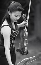 Sarah Chang before performing