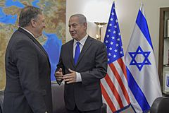 Secretary Pompeo Speaks with Israeli Prime Minister Netanyahu (27909467908)