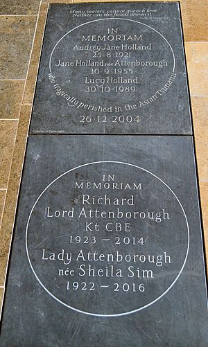 St Mary Magdalene's, Richmond, Richard Attenborough memorial