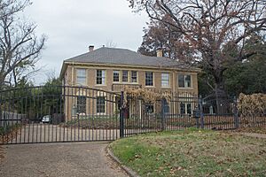 Wagner Place (1 of 1)