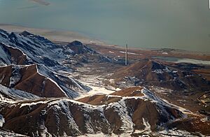 1215-foot tall Garfield Smelter Stack, UT