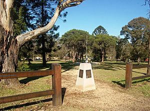 1868 - Wilberforce Park from Macquarie Road with 2008 Obelisk in the foreground at the beginning of the path leading to the War Memorial and Memorial Gates (5053905b1)