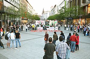 2015-08-21 Gedenken am Ernst-August-Platz in Hannover an die Giftgas-Opfer von Ghouta in Syrien, (22)