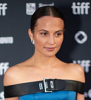 Alicia Vikander at the 2024 Toronto International Film Festival 2 (cropped).jpg