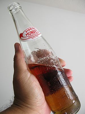 Apple soda - hecho en mexico (3658367988)
