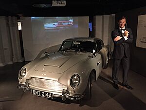 Bond in Motion London Film8