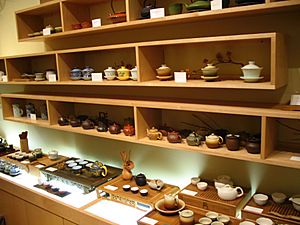 Chinese tea utensils shelve