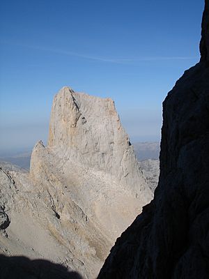 La cara sur del Picu (2.519 m)