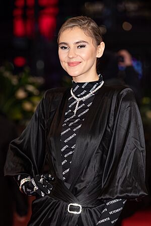 MJK 67888 Stefanie Giesinger (Berlinale 2020).jpg